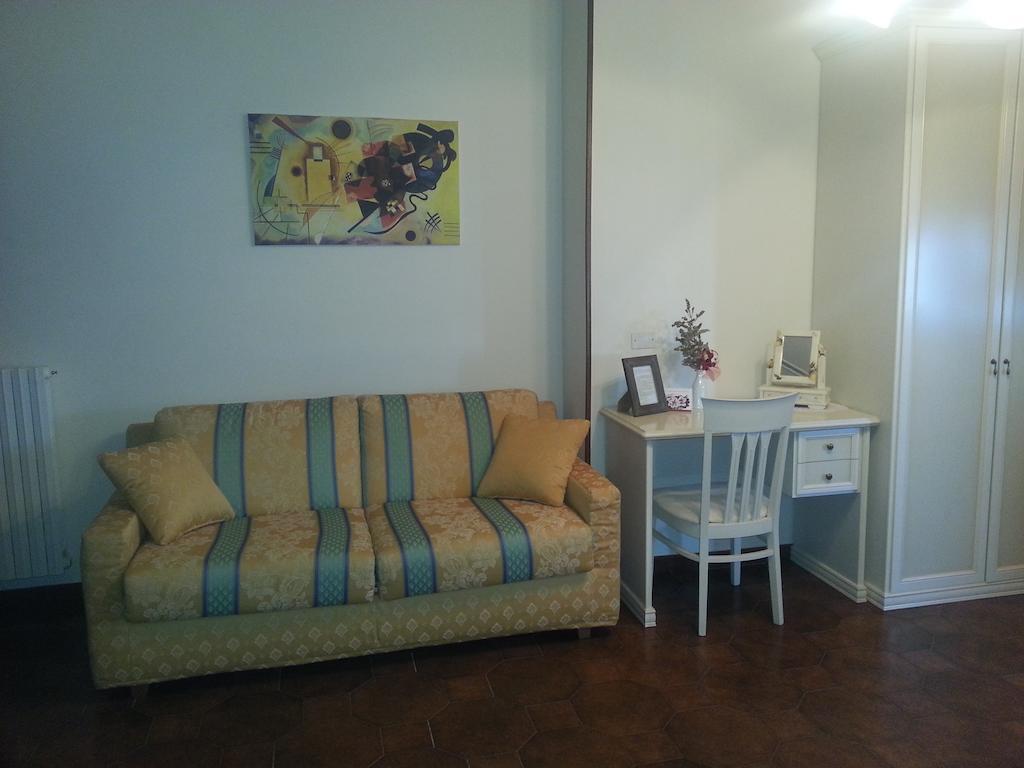 Pietra Preziosa Bed & Breakfast Pietra Ligure Eksteriør bilde